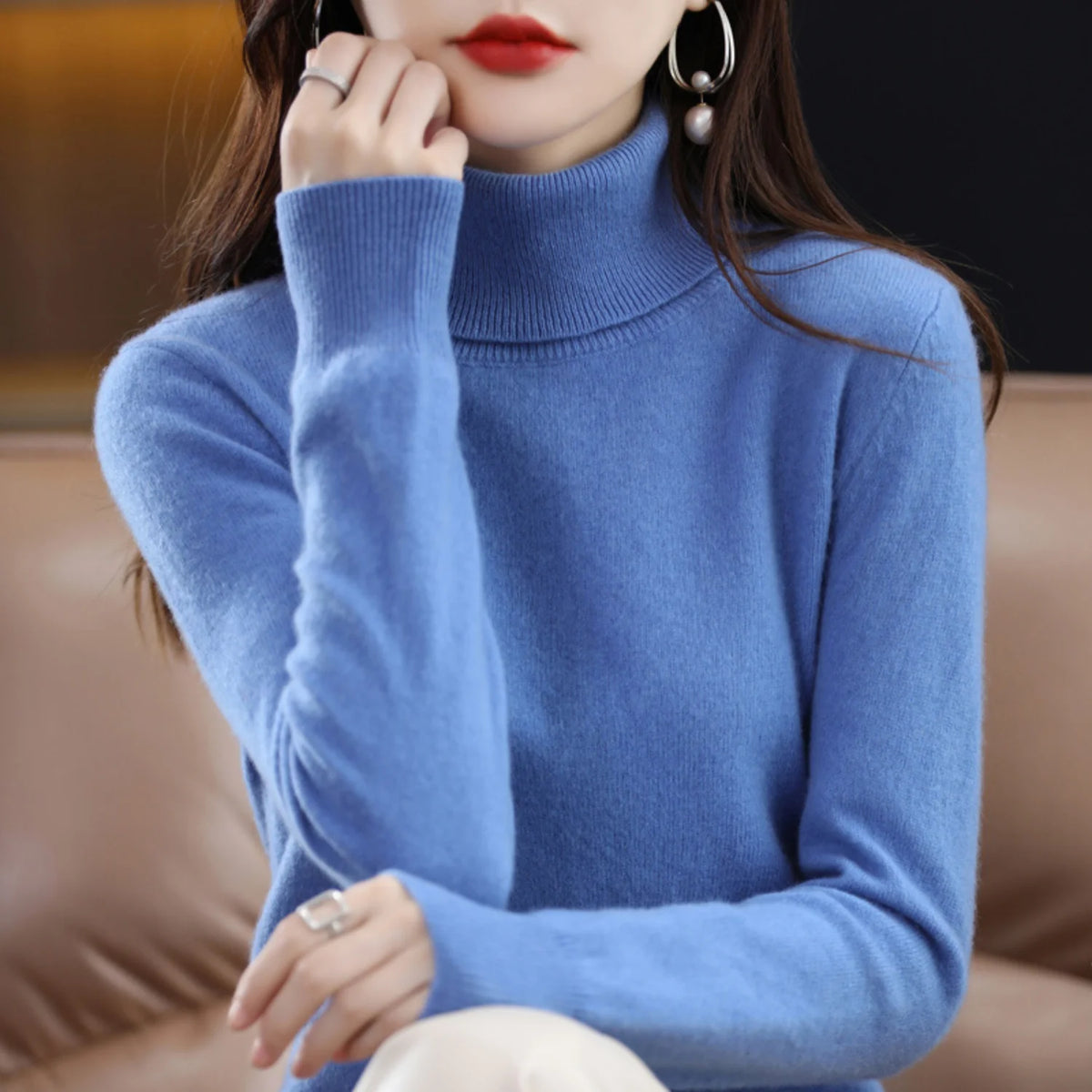 Blue Women's Cashmere Turtleneck Sweater with Regular Fit & Soft Stretch - Close Up Turtleneck