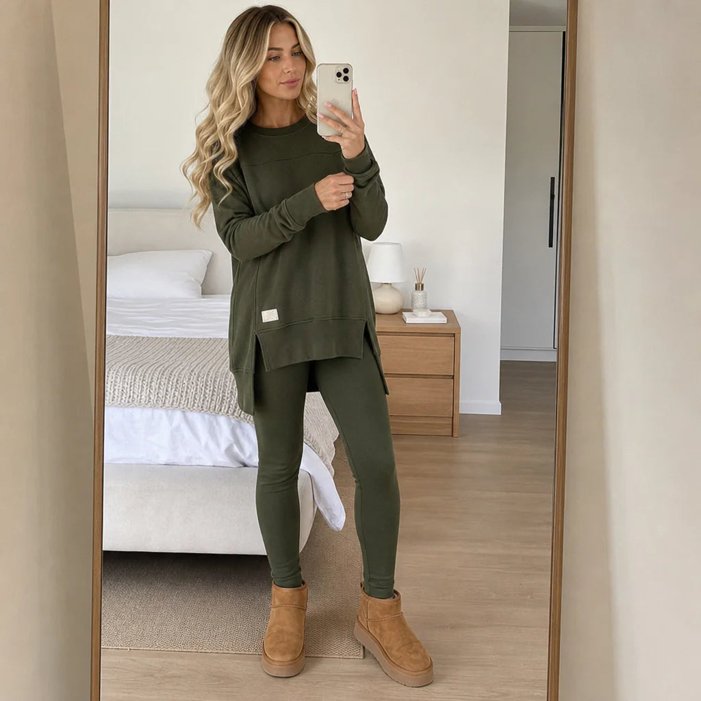 Women's Split-Sleeve Top and Pants Set with Relaxed Fit & Stretchy Knit - Green Mirror Selfie