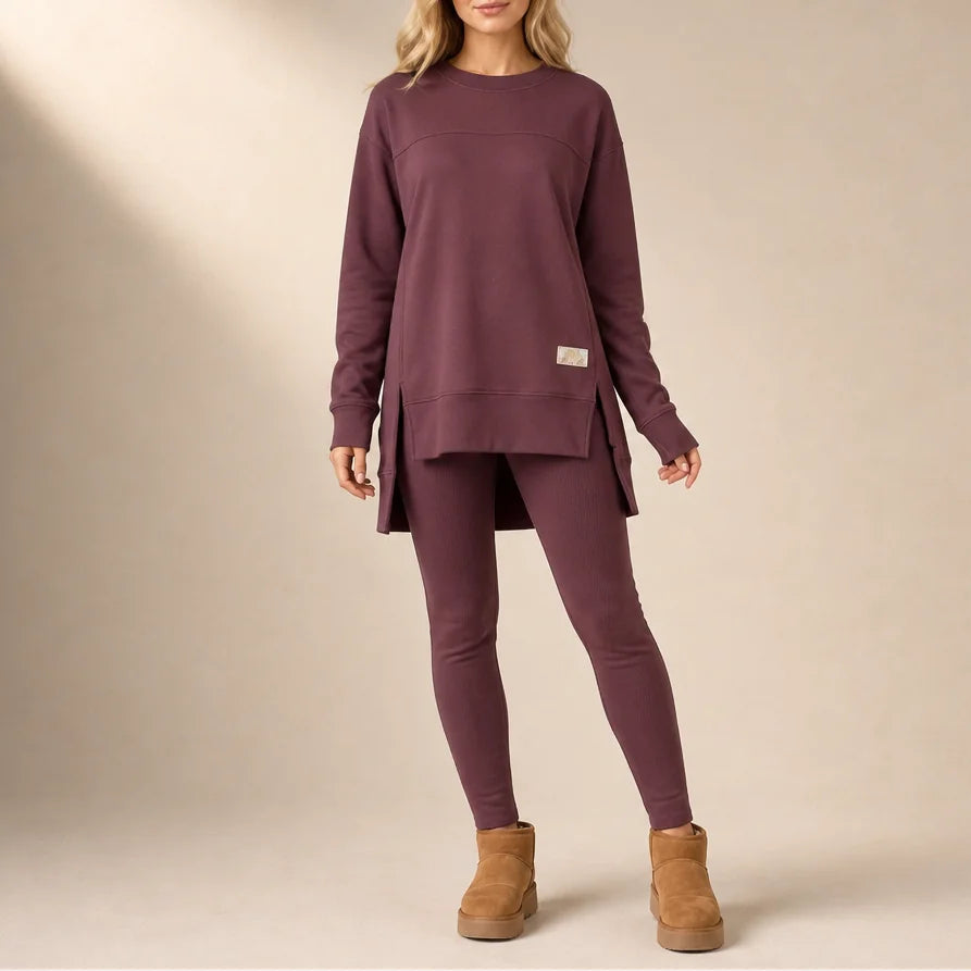 Reddish Brown Women's Split-Sleeve Top and Pants Set with Relaxed Fit & Stretchy Knit
