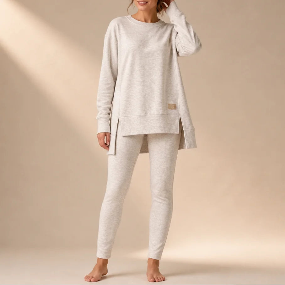 White Women's Split-Sleeve Top and Pants Set with Relaxed Fit & Stretchy Knit