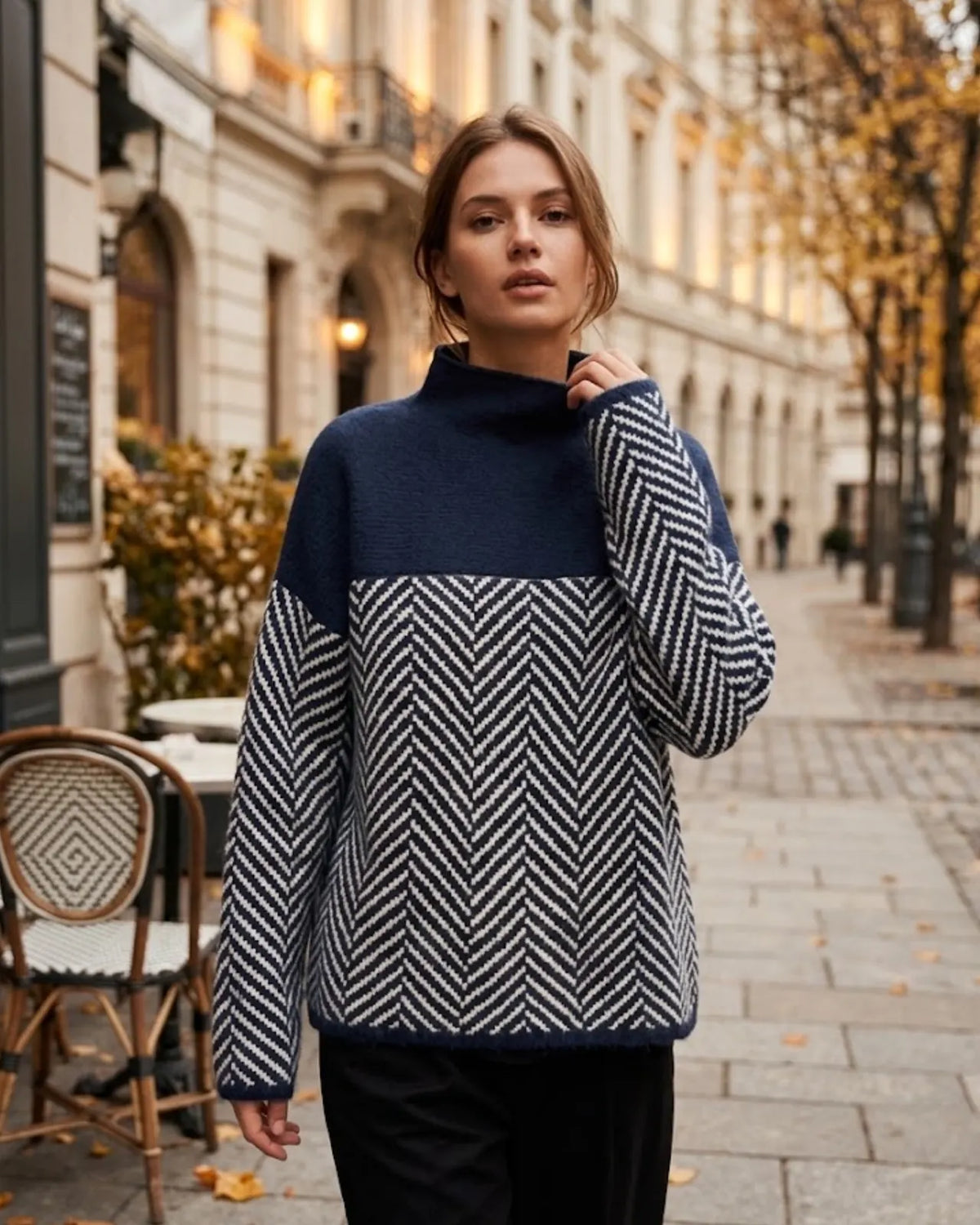 Blue Women's Cashmere Sweater with Turtleneck Collar & Chevron Pattern