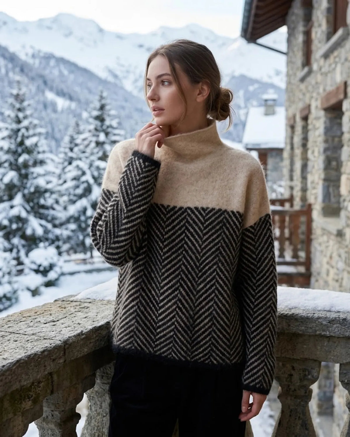 Brown Women's Cashmere Sweater with Turtleneck Collar & Chevron Pattern